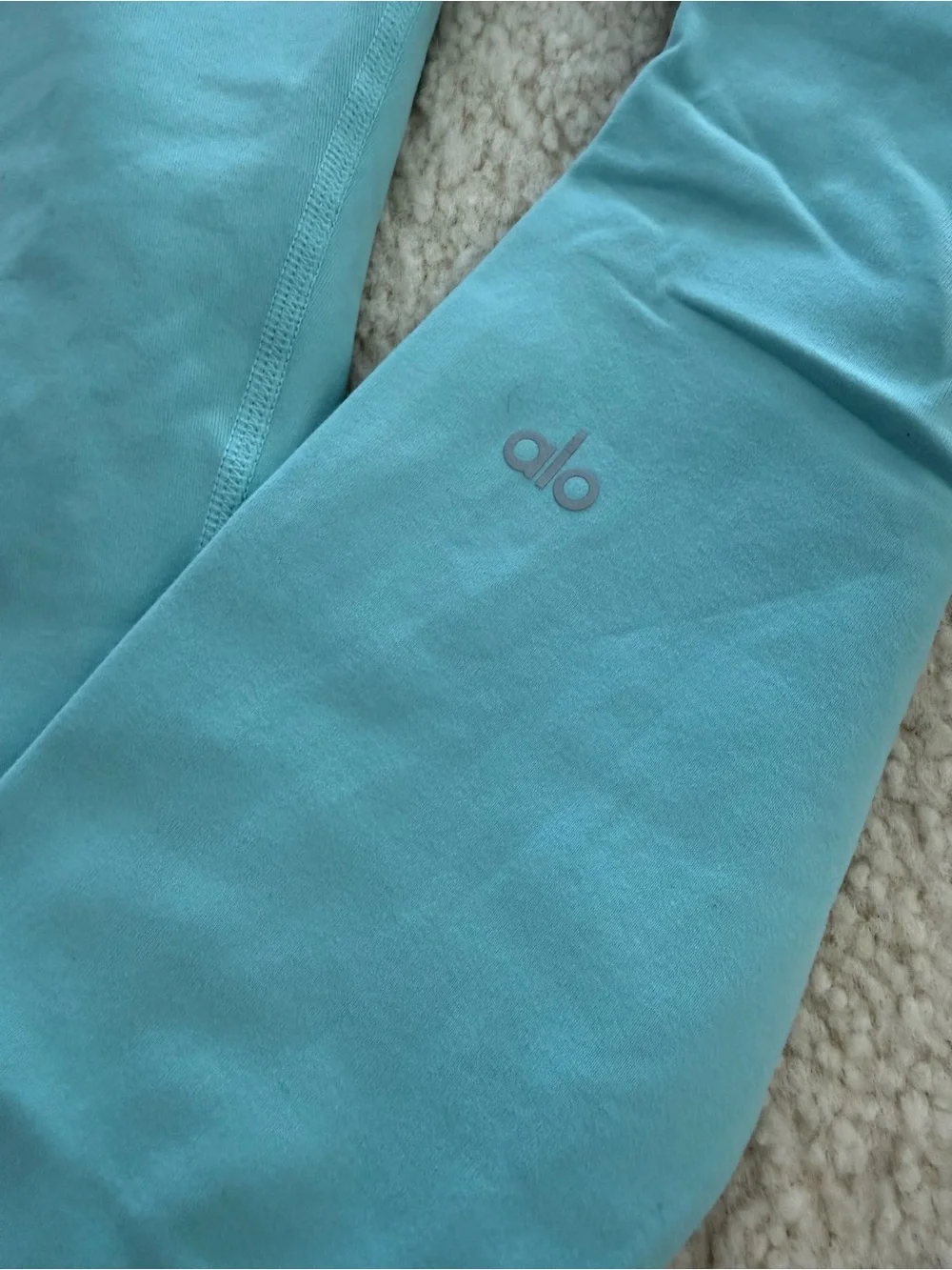 ALO Yoga High-Rise Leggings — Light Aqua